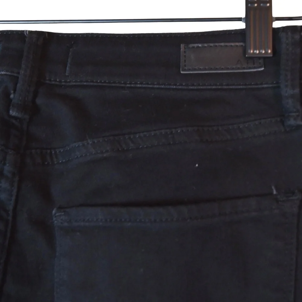 Abercrombie & Fitch Women’s 26 (2) Harper Super Skinny Jeans Distressed Knee Bla